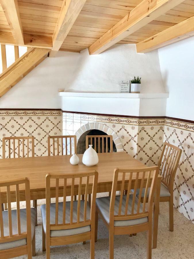 Falesia Beach Villa Ольос де Агуа Екстериор снимка